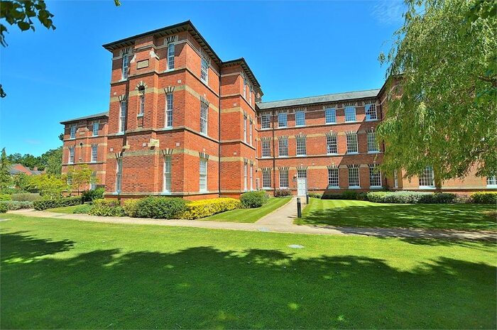 1 Bedroom Apartment To Rent In South Meadow Road, Northampton, NN5