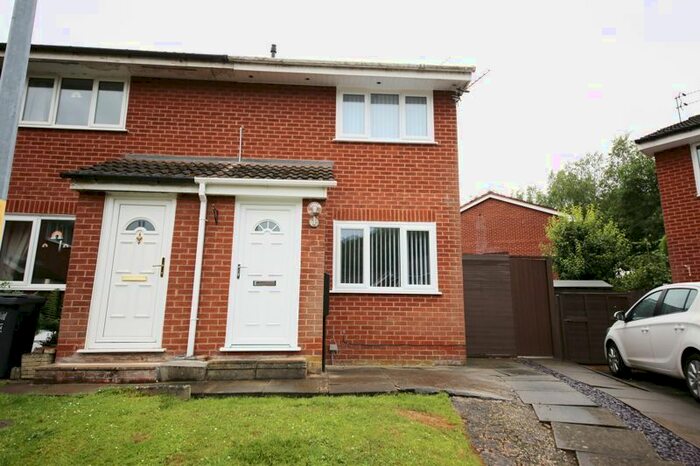 2 Bedroom Property To Rent In Dorrington Close, Murdishaw, Runcorn, WA7