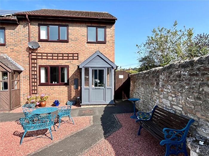 3 Bedroom End Of Terrace House For Sale In Queens Close, Acomb, Hexham, Northumberland, NE46