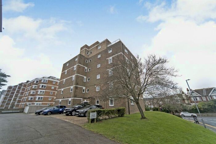 Studio For Sale In Upperton Road, Eastbourne, BN21
