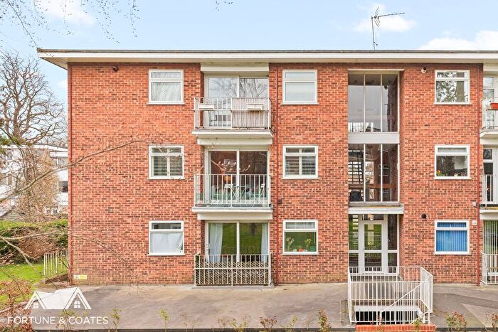 1 Bedroom Flat For Sale In Copper Court, Sawbridgeworth, CM21