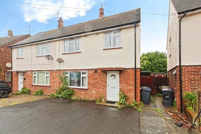 3 Bedroom Semi Detached House For Sale In Oxford Road, Canterbury, CT1