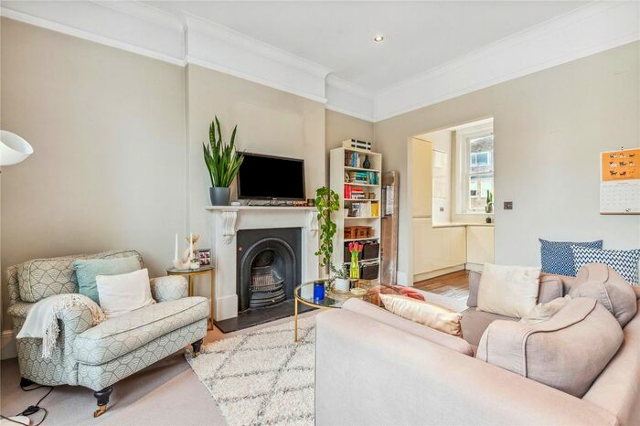 1 Bedroom Flat To Rent In Holland Park Gardens, London, W14