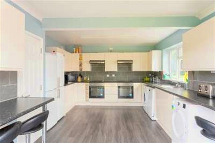 6 Bedroom House To Rent In Earlham Green Lane, NR5