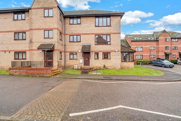 1 Bedroom Flat For Sale In Out Risbygate, Bury St. Edmunds, IP33
