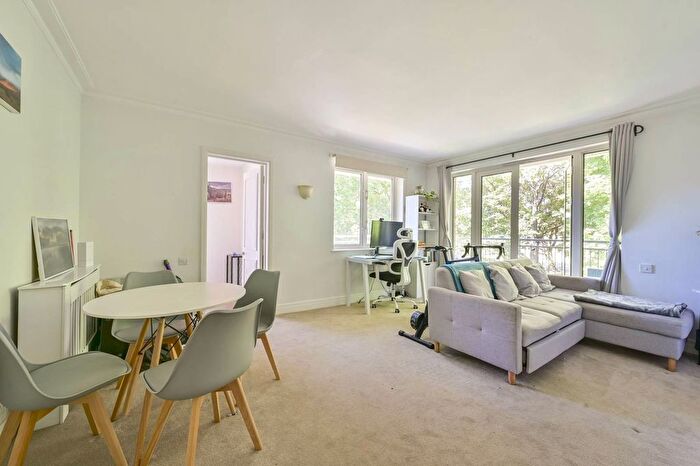 1 Bedroom Flat To Rent In Point Pleasant, Putney, London, SW18