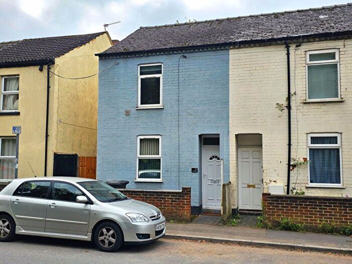 4 Bedroom Property To Rent In Great Western Road, Gloucester, GL1