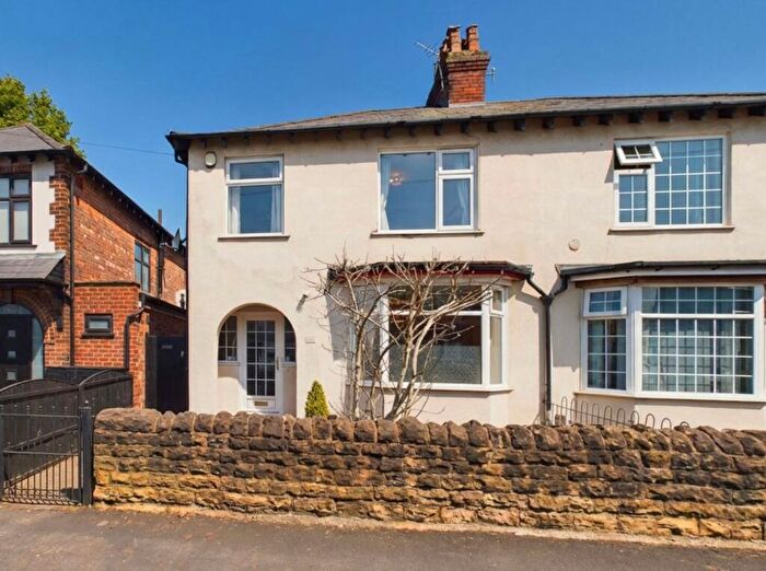 3 Bedroom Semi Detached House For Sale In Albert Avenue, Carlton, Nottingham, NG4