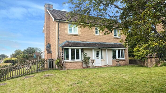 4 Bedroom Detached House For Sale In South Meadow, South Horrington, Wells, BA5