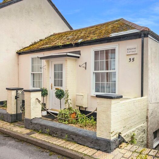 2 Bedroom Cottage For Sale In Jessamine Cottage, Clarence Street, Dartmouth, Devon, TQ6