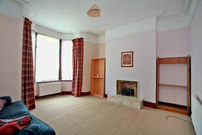 2 Bedroom Flat To Rent In Orchard Street, Aberdeen, AB24