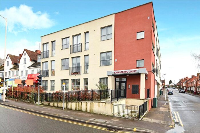 2 Bedroom Apartment To Rent In Katesgrove Court, Basingstoke Road, Reading, Berkshire, RG2