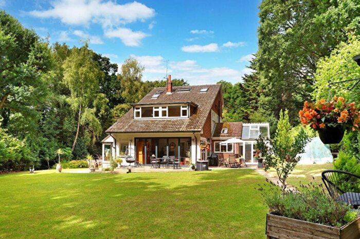 5 Bedroom Detached House For Sale In Blind Lane, Bourne End, Buckinghamshire, SL8