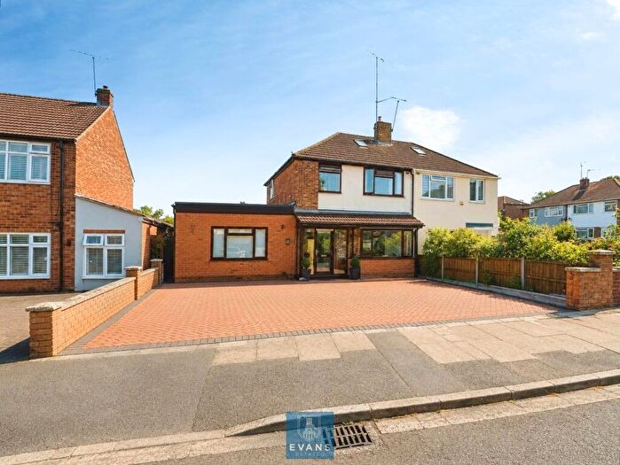 4 Bedroom Semi-Detached House For Sale In Charlecote Road, Whitmore Park, Coventry, CV6