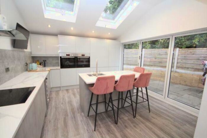 2 Bedroom House To Rent In Burdett Avenue, Nordan, OL12