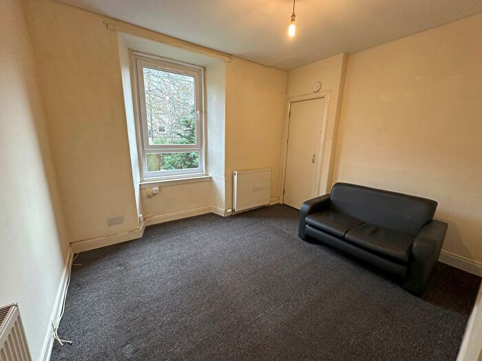 2 Bedroom Flat To Rent In Morgan Street, Dundee, DD4