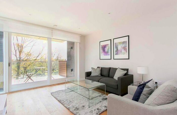 2 Bedroom Flat To Rent In Amberley Waterfront, Amberley Road, Little Venice, W9