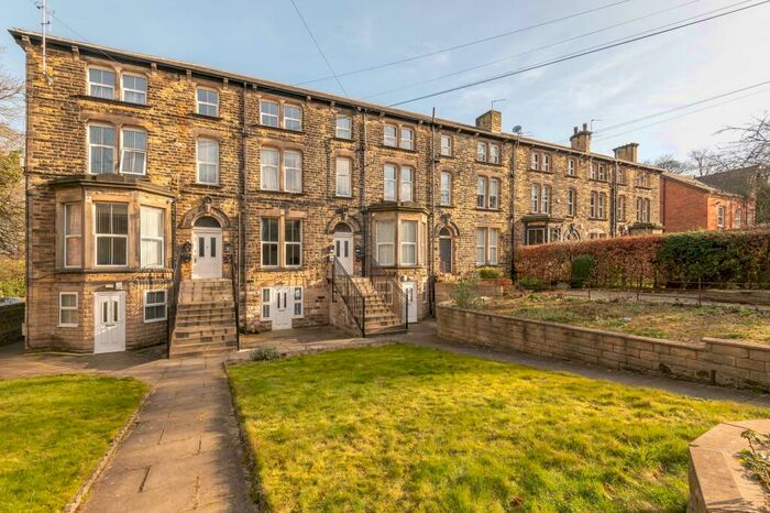 2 Bedroom Flat To Rent In West Hill Terrace, Harrogate Road, Chapel Allerton, Leeds, LS7