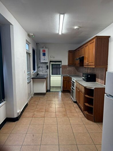 6 Bedroom Terraced House To Rent In Dovey Road, Birmingham, B13