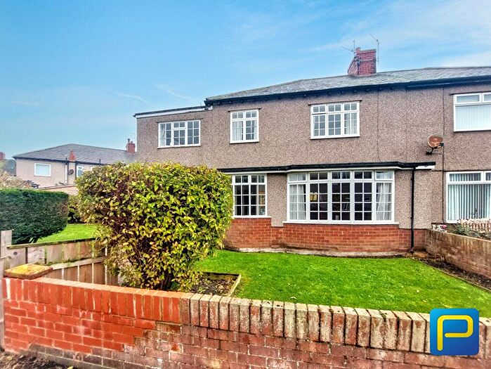 4 Bedroom Semi Detached House For Sale In Central Avenue, Amble, Northumberland, NE65