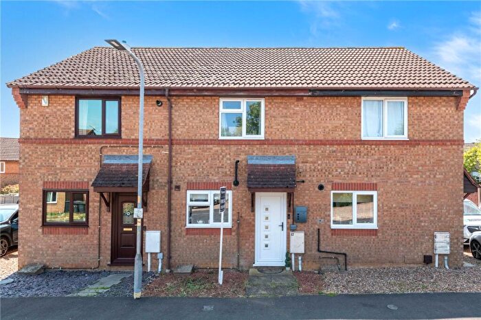 2 Bedroom Terraced House To Rent In Winchester Way, Sleaford, Lincolnshire, NG34