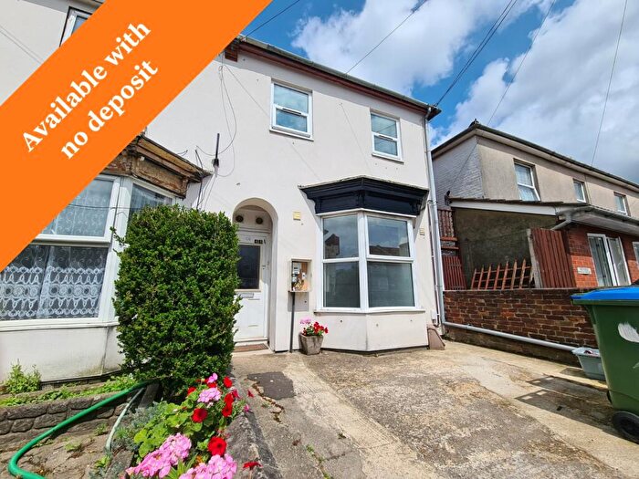 1 Bedroom Flat To Rent In Lodge Road, Southampton, SO14