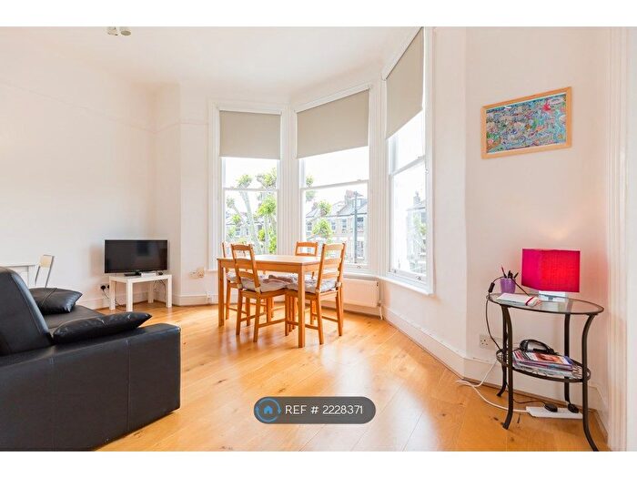 1 Bedroom Flat To Rent In Fordwych Road, London, NW2