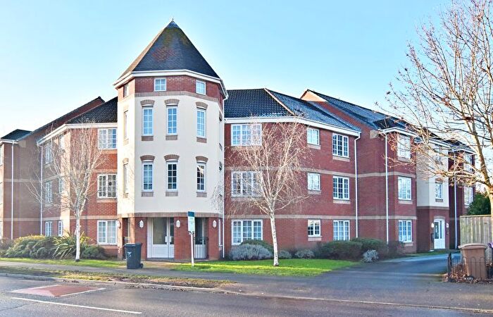 2 Bedroom Flat For Sale In Tiber Road, North Hykeham, Lincoln, LN6