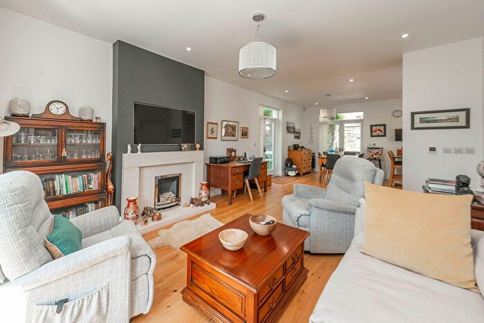 4 Bedroom Detached House For Sale In Osborne Road, Nether Edge, S11