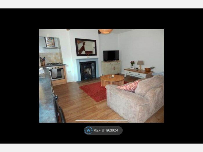 2 Bedroom Terraced House To Rent In Spring Lane, Colne, BB8