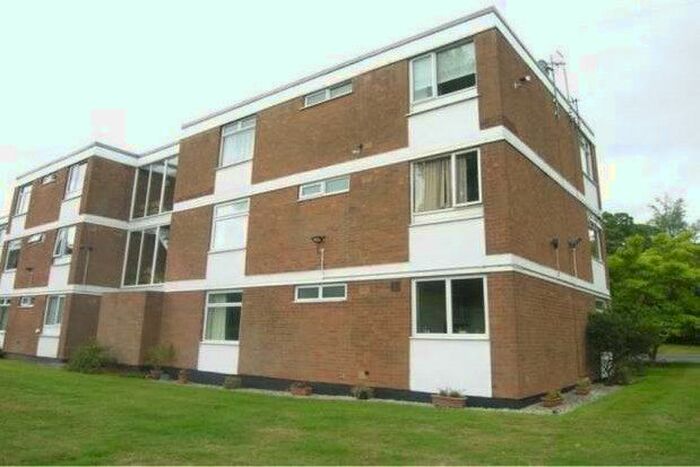 2 Bedroom Flat To Rent In Birmingham Road, Walsall, WS1