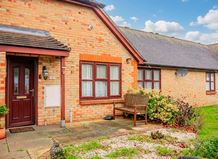 1 Bedroom Bungalow For Sale In Tutors Way, South Woodham Ferrers, CM3