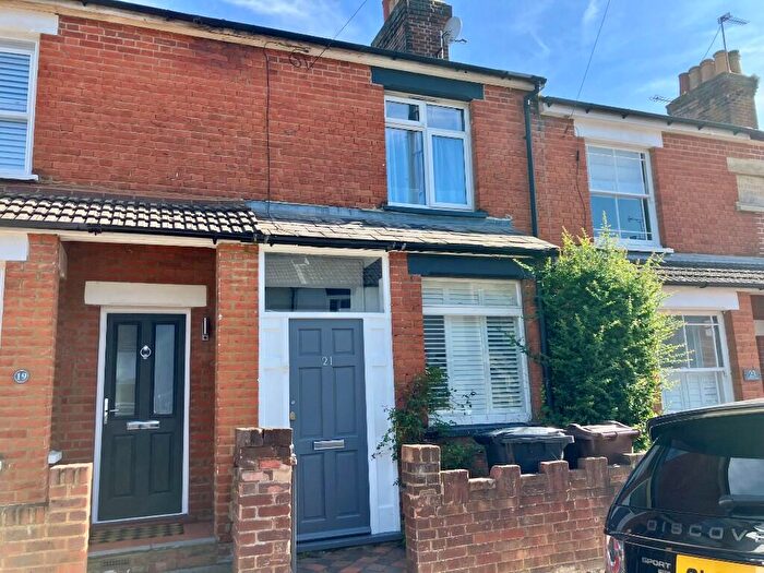 2 Bedroom Terraced House To Rent In Cavendish Road, St. Albans, Hertfordshire, Ef, AL1
