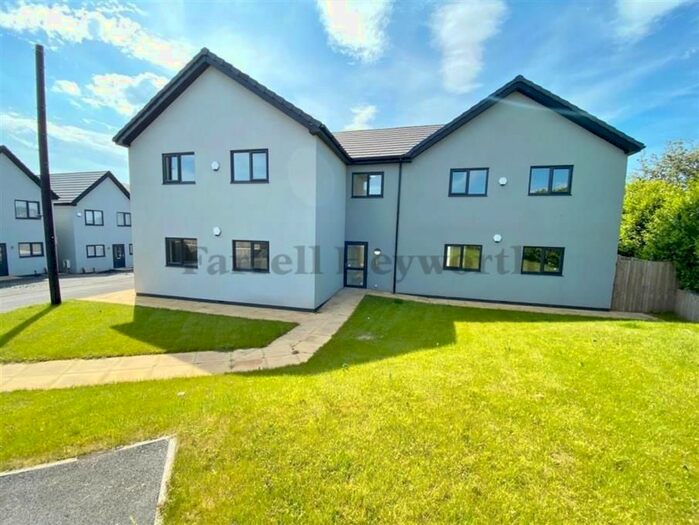 2 Bedroom Flat To Rent In Spencers Mews, Skelmersdale, WN8