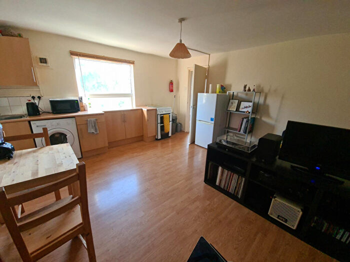 1 Bedroom House To Rent In Midland Road, Leeds, LS6