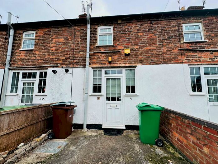 1 Bedroom Cottage To Rent In Hooley Place, Sherwood, NG5