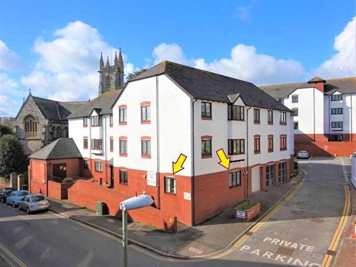 1 Bedroom Retirement Property For Sale In Church Street, Heavitree, Exeter, EX2