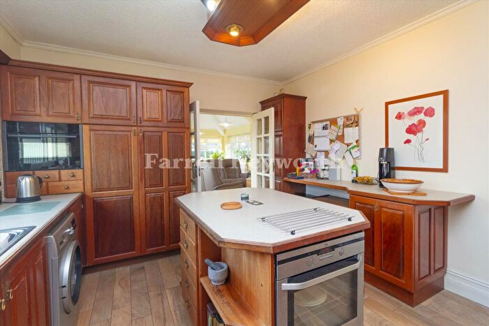 2 Bedroom Bungalow For Sale In Pilling Lane, Preesall, Poulton Le Fylde, FY6