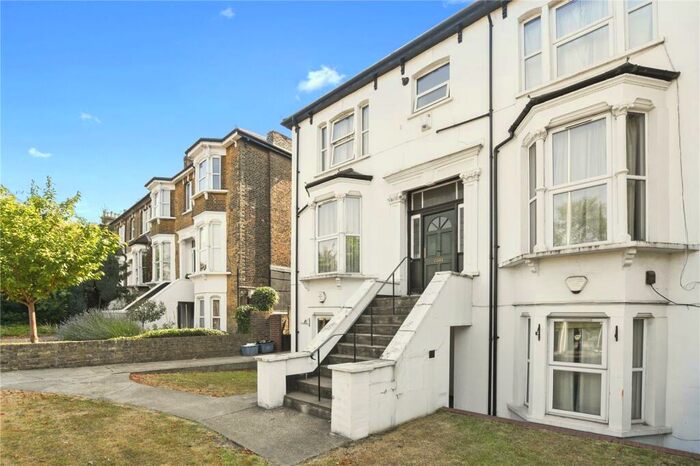 1 Bedroom Flat To Rent In Hermon Hill, Wanstead, London, E11