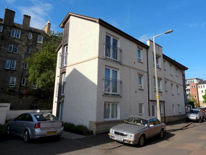 1 Bedroom Flat To Rent In Royal Park Place, Meadowbank, Edinburgh, EH8