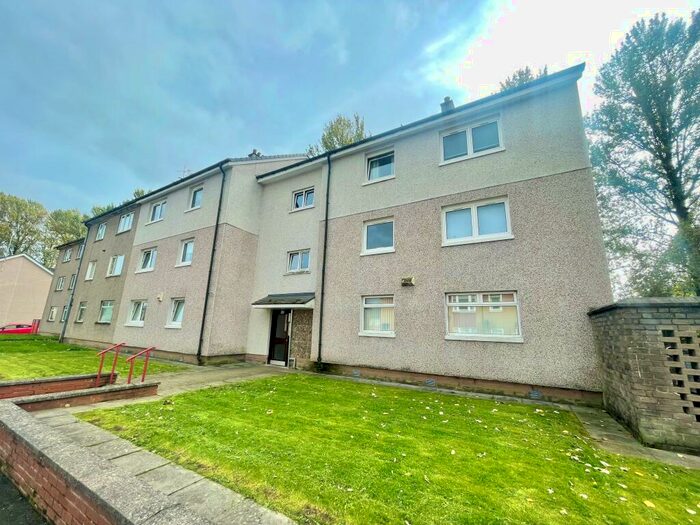 2 Bedroom Flat To Rent In Kinnell Avenue, Glasgow, G52