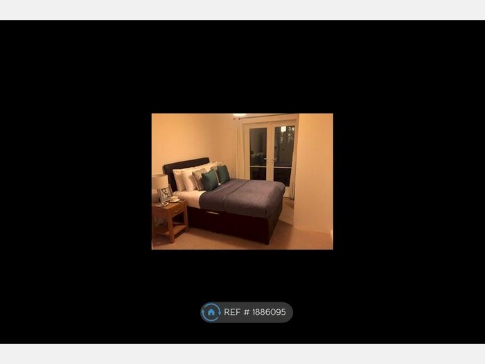 2 Bedroom Flat To Rent In Voltaire Buildings, Earlsfield, SW18