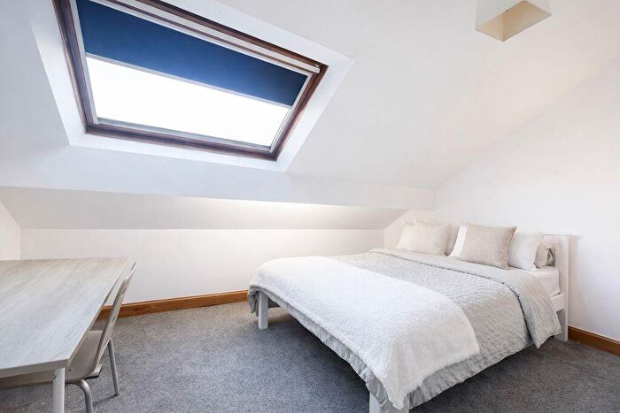 5 Bedroom Terraced House To Rent In Sherwin Grove, Nottingham, NG7