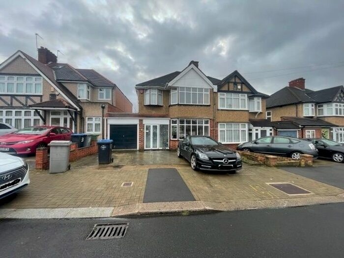 3 Bedroom Terraced House To Rent In Wyndale Avenue, Kingsbury, NW9