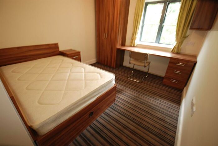 6 Bedroom Flat To Rent In Station House, Old Warwick Road, Leamington Spa, CV31