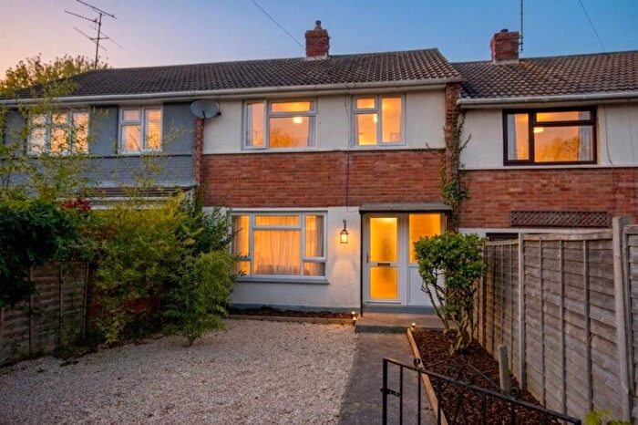 4 Bedroom Terraced House To Rent In Orchard Vale, Bristol, South Gloucestershire, BS15
