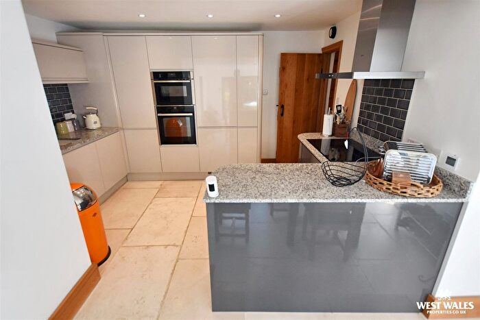 3 Bedroom Terraced House For Sale In St. Brides Road, Little Haven, SA62