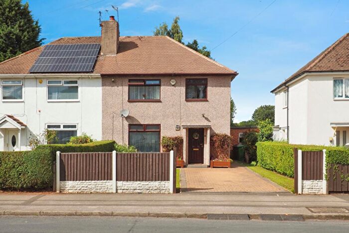 3 Bedroom Semi-Detached House For Sale In Chingford Road, Bilborough, Nottingham, NG8
