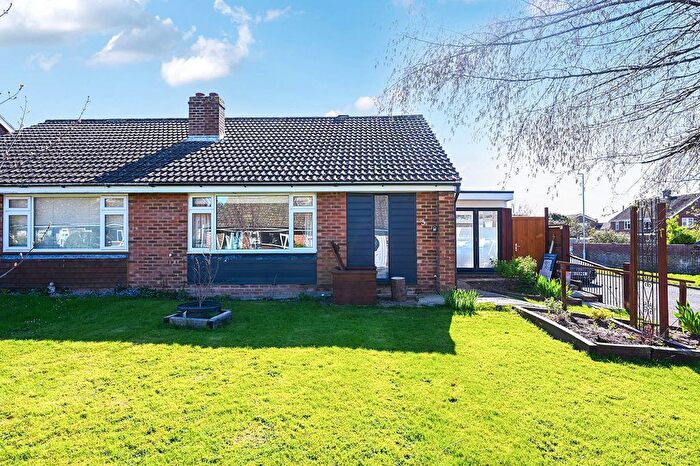 1 Bedroom Semi-detached Bungalow For Sale In Hamelsham Court, Hailsham, BN27