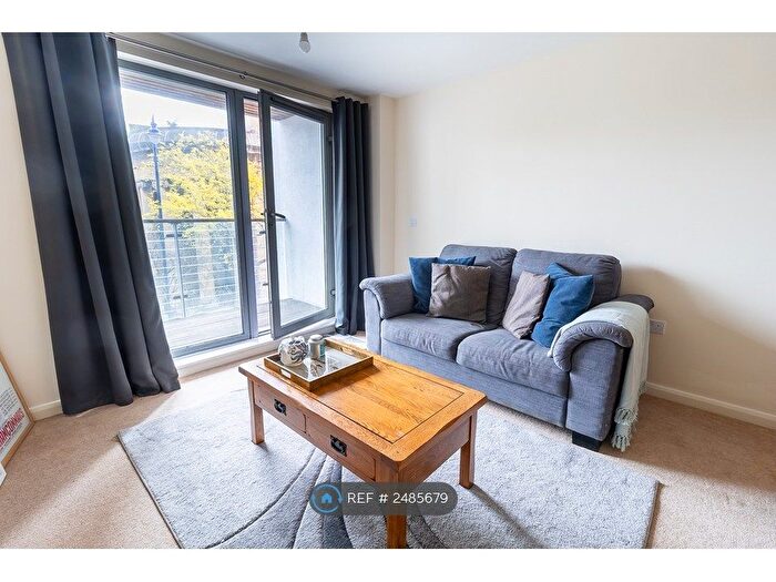 2 Bedroom Flat To Rent In Skyline, Birmingham, B1